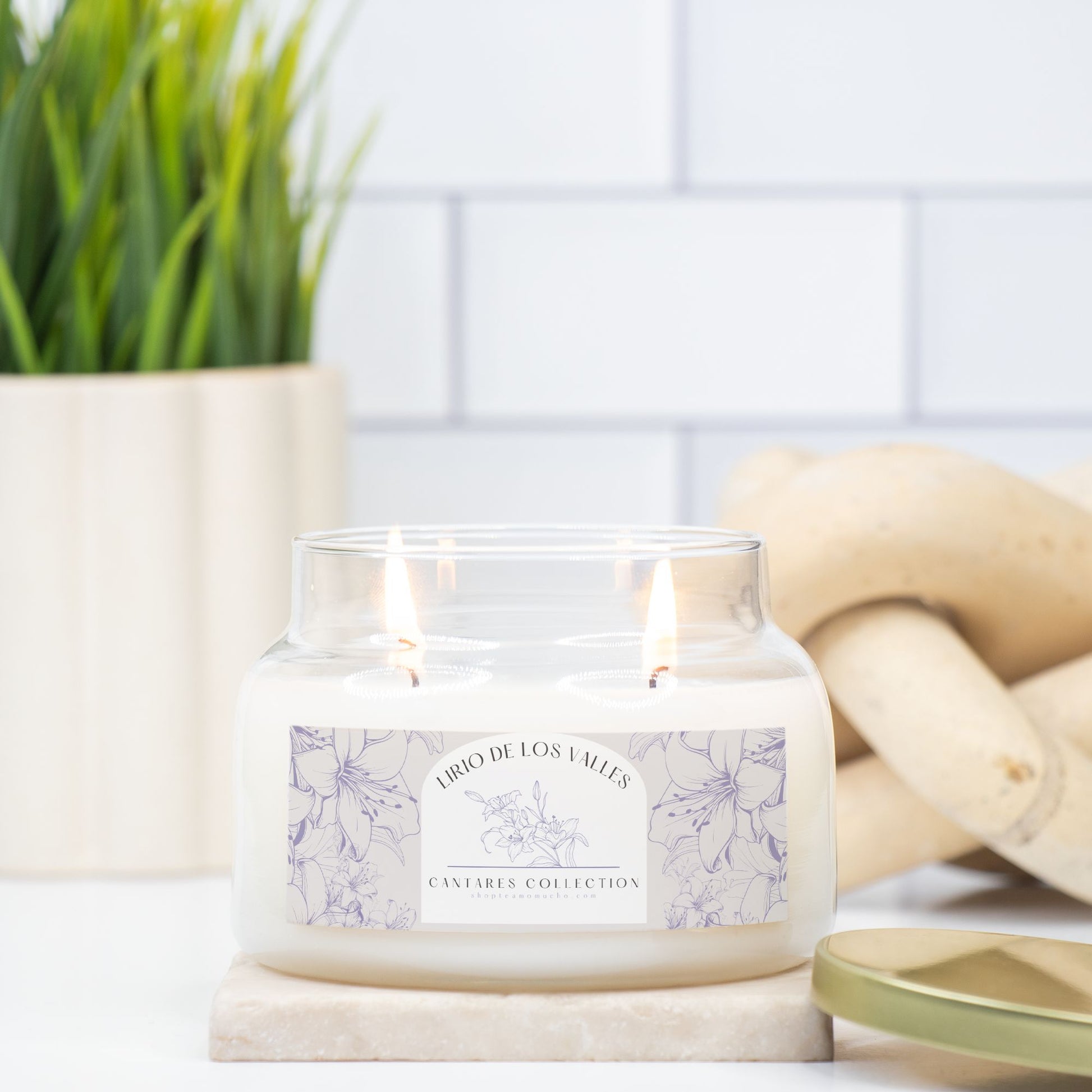Cantares Collection Lirio de los Valles Candle Apothecary Jar (Double Wick)